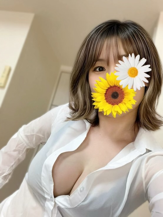 篠原みおか