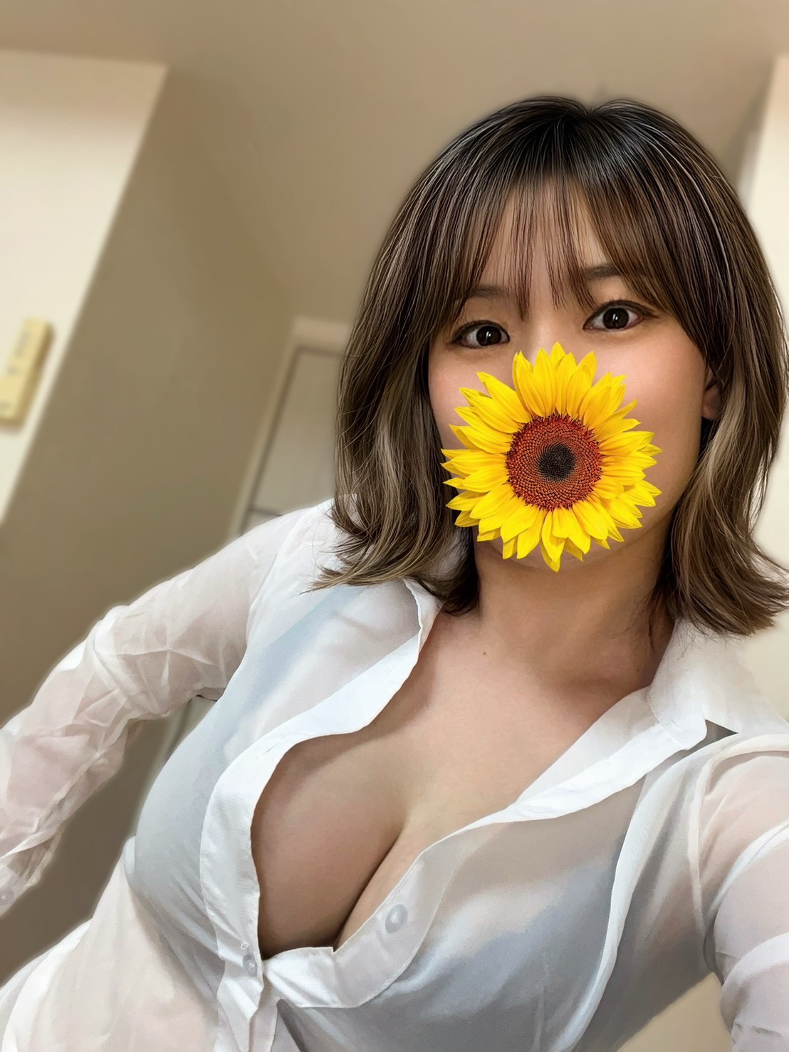 篠原みおか